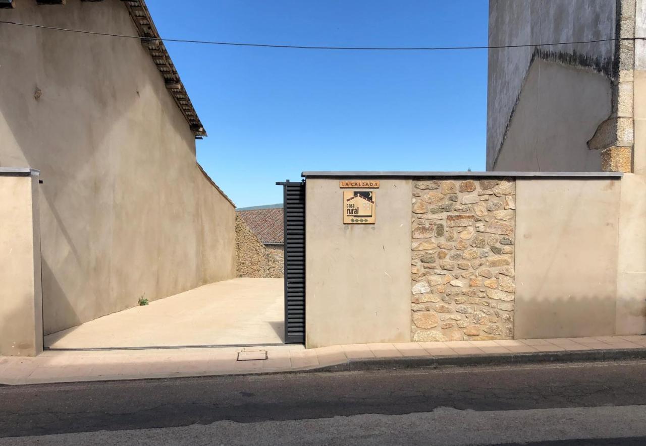 Casa Rural La Calzada El Payo Екстериор снимка